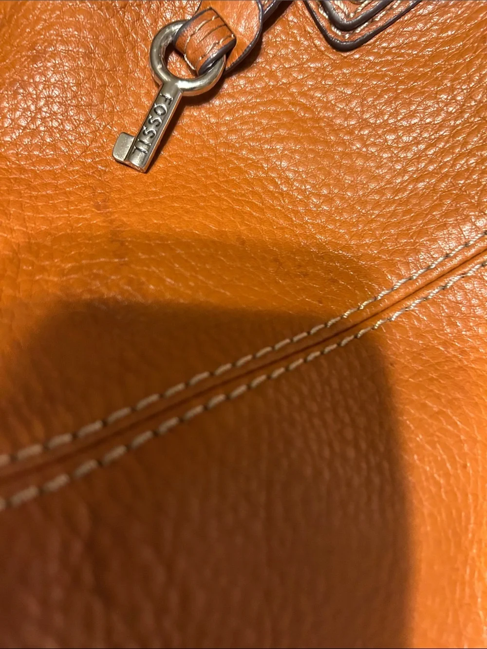 Fossil pebbled leather